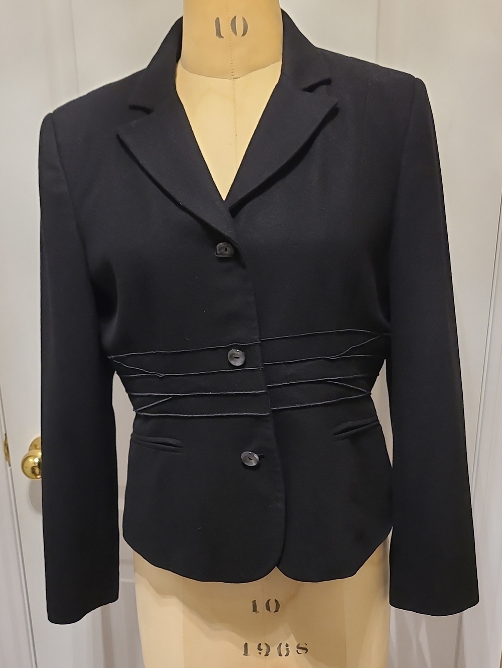 Harve Benard Black Tailored Women's Blazer with Waist Piping